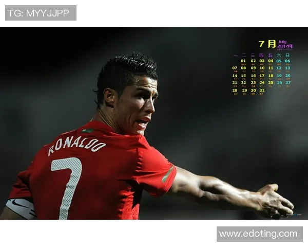 足球明星长发女神的魅力瞬间展现与时尚风采的完美结合